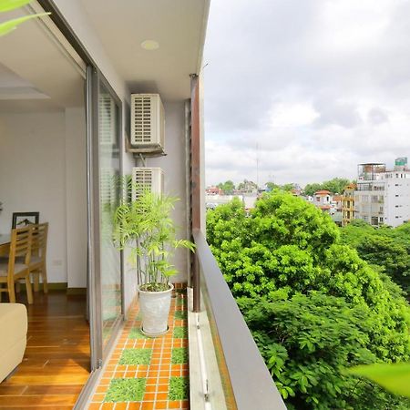 Investland In Truc Bach & Serviced Apartment Hanoi Bagian luar foto